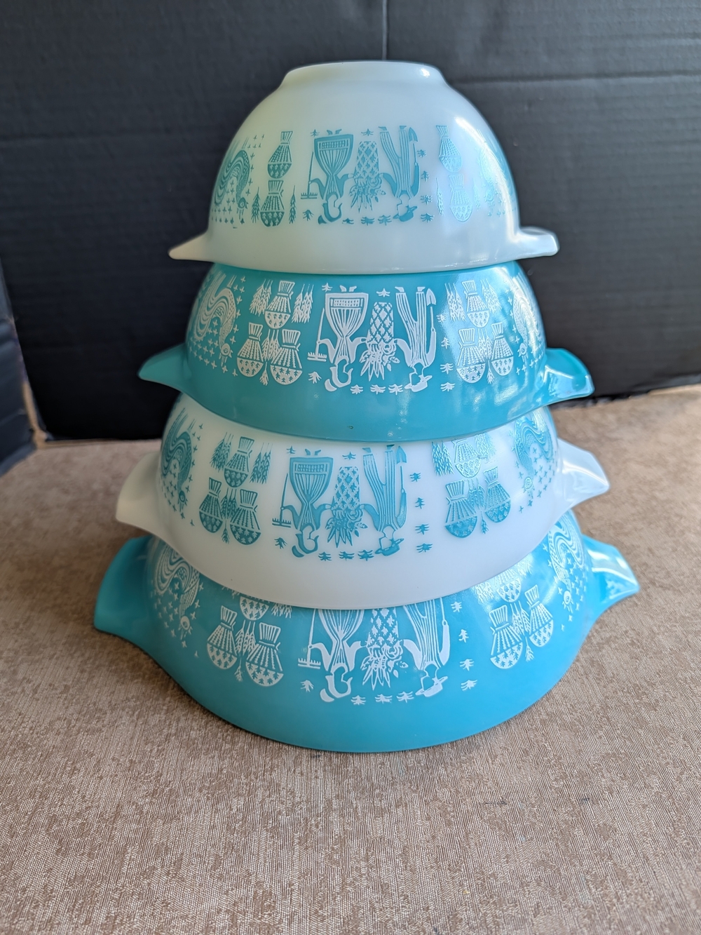 Set Of 4 Vtg Pyrex Turquoise Cinderella Amish Butterprint Nesting Mixing Bowls